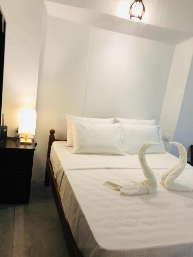 Haus 35 Bed and Breakfast Weligama Eksteriør billede